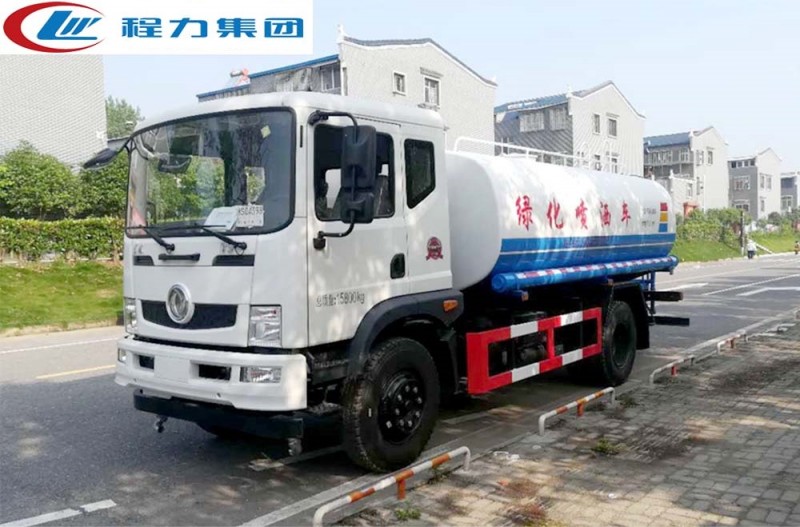 東風御虎T3新款10噸灑水車