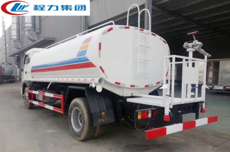 福田瑞沃8-12噸灑水車(chē)