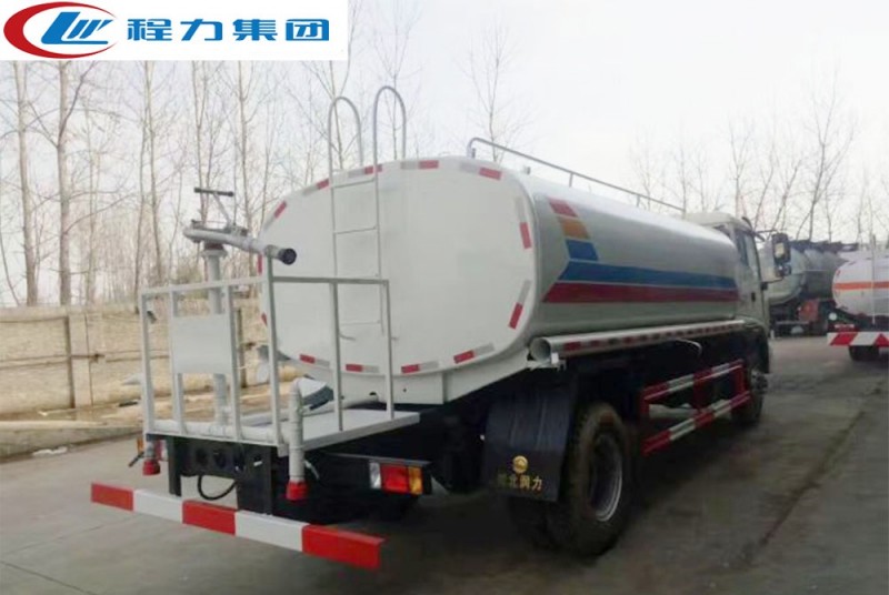 福田瑞沃8-12噸灑水車(chē)