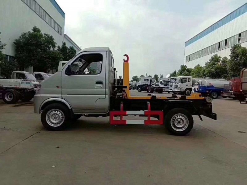 長(zhǎng)安3方勾臂式垃圾車（單輪）