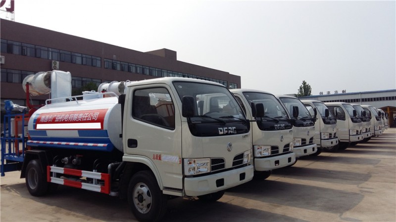 東風多利卡（3方）綠化噴灑車圖片