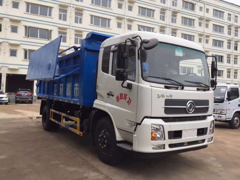 東風(fēng)天錦對接式垃圾車