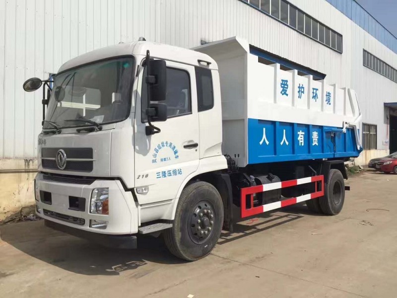 東風(fēng)天錦對接式垃圾車