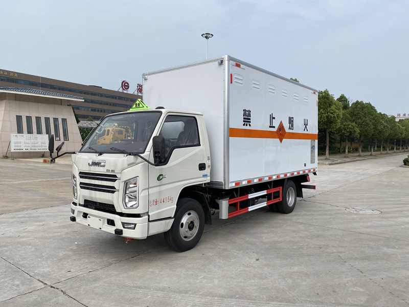 江鈴順達爆破器材運輸車(黃牌)