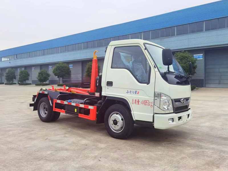 福田小卡2勾臂垃圾車（3方）